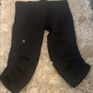 Lululemon capris